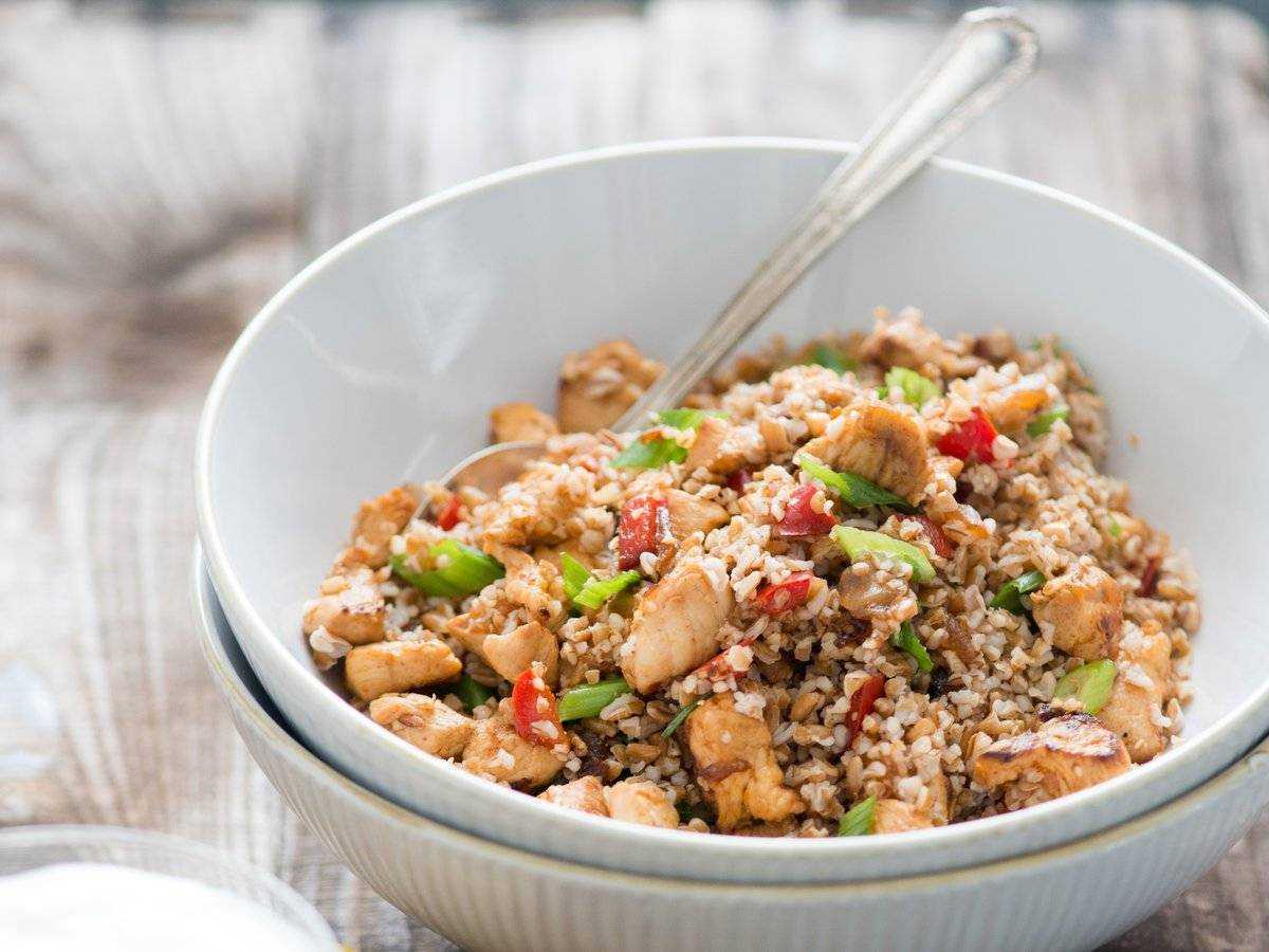 Булгур с курицей — пошаговый рецепт с фото
если мне нужно приготовить быстрый ужин, я делаю булгур с овощами и курицей. булгур с курицей и овощами
