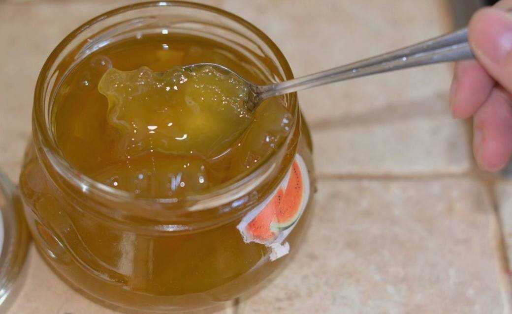 Густой джем из крыжовника на зиму: от классики до ассорти