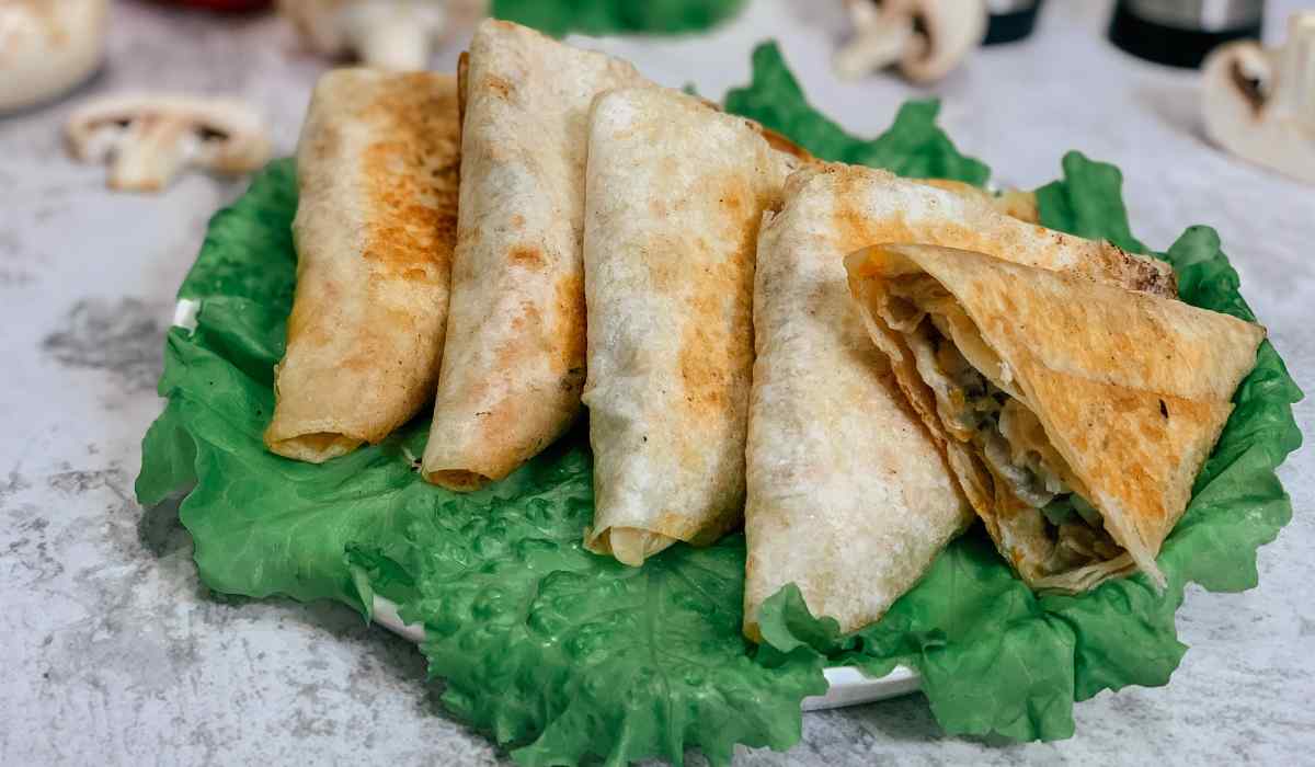 Лаваш с курицей – 10 домашних рецептов простых и сытных