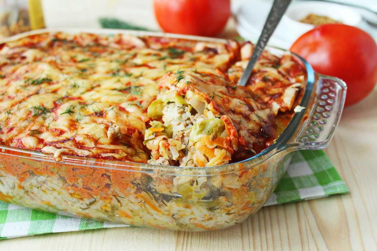 Цветная капуста с мясом в духовке