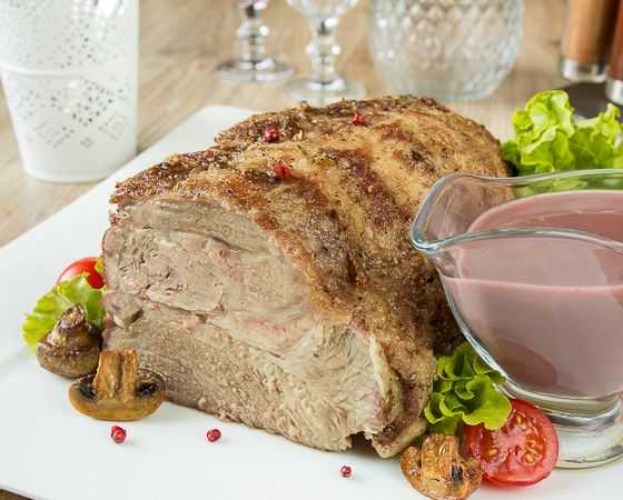 Свинина в духовке целым куском в фольге. как вкусно запечь свинину в духовке | народные знания от кравченко анатолия