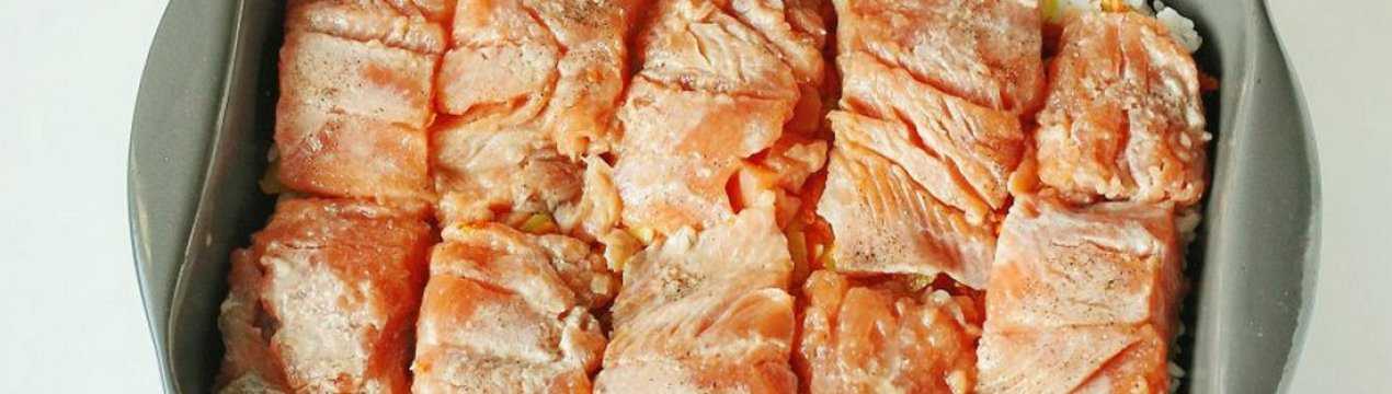 Как вкусно запечь горбушу в духовке: простые рецепты сочной горбуши, запеченной в духовке в фольге и рукаве пошагово с фото и видео инструкциями. сколько времени запекать горбушу, чтобы она не была сухая? | qulady