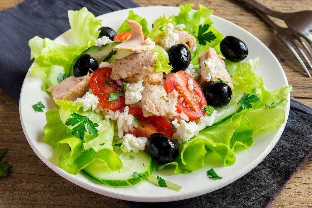 Салаты с тунцом - 20 рецептов просто, быстро и вкусно