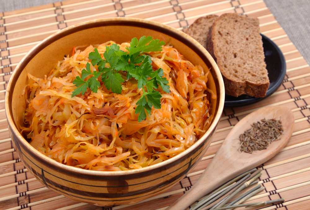 Тушеная капуста с мясом - классический рецепт с пошаговыми фото от марины выходцевой и алены каменевой, готовим быстро и просто