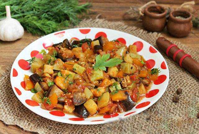 Рецепт быстрого приготовления вкусных баклажанов с картошкой