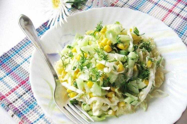 Топ-10 самых вкусных салатов с ананасами