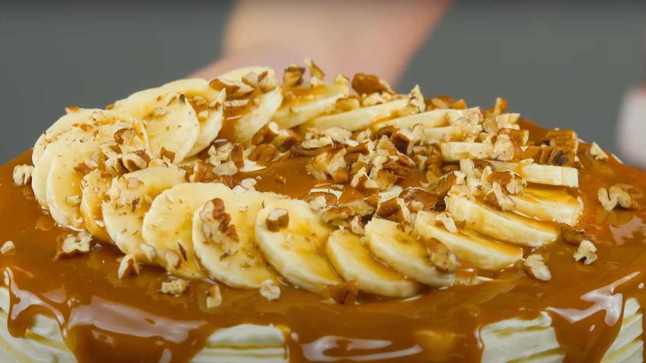 Жареные бананы в карамельном соусе