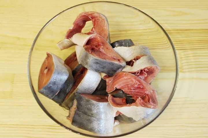Как приготовить горбушу на сковороде сочной и мягкой