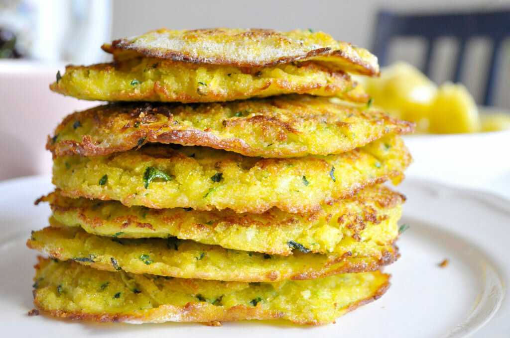 Оладьи из кабачков - простые, самые вкусные рецепты приготовления