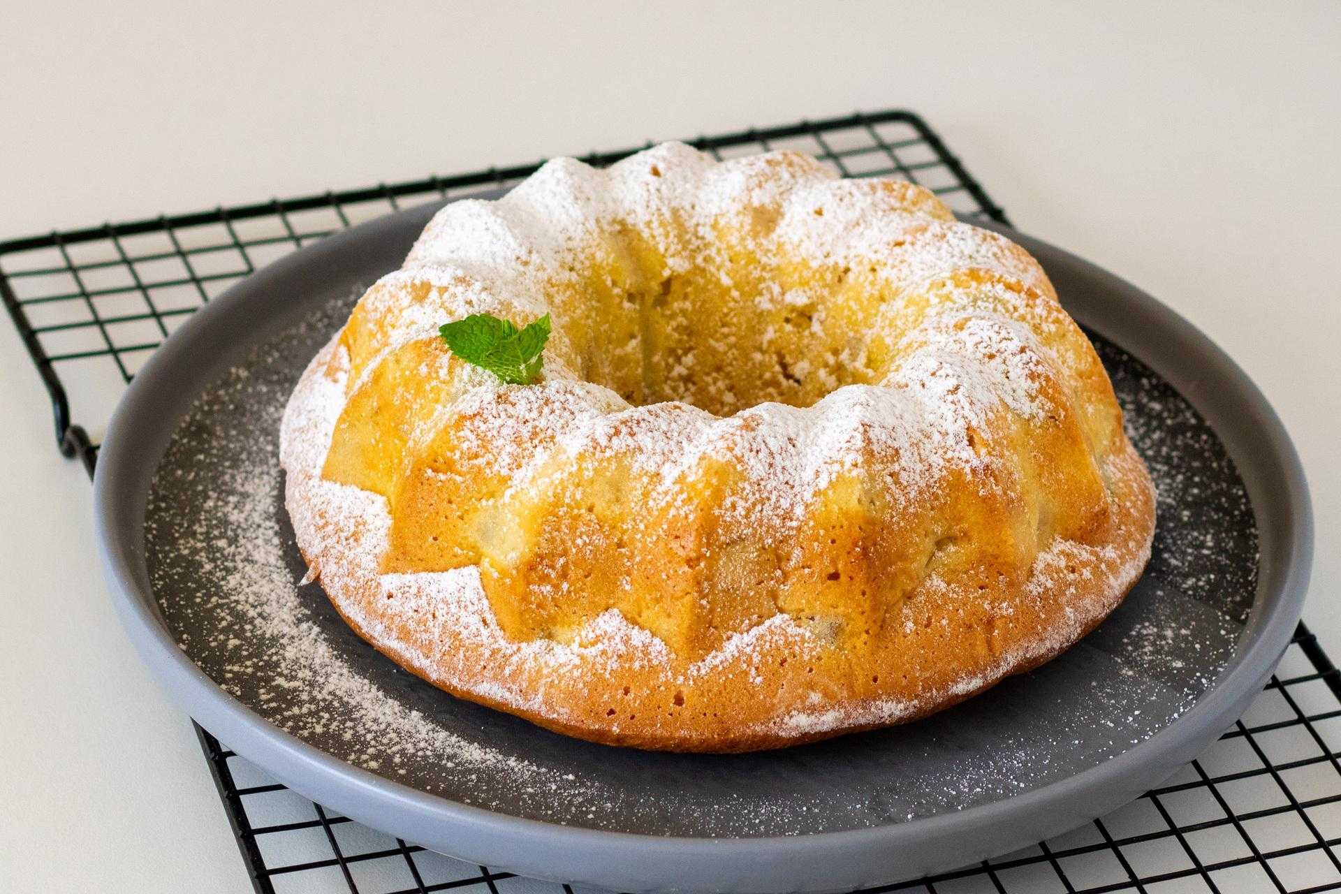 Рецепт шарлотки с яблоками и грушами пошагово с фото или готовим дома шарлотку