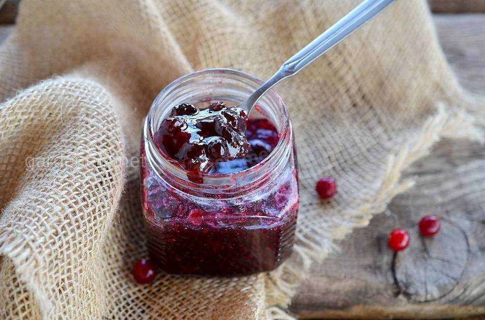 Брусника моченая с сахаром