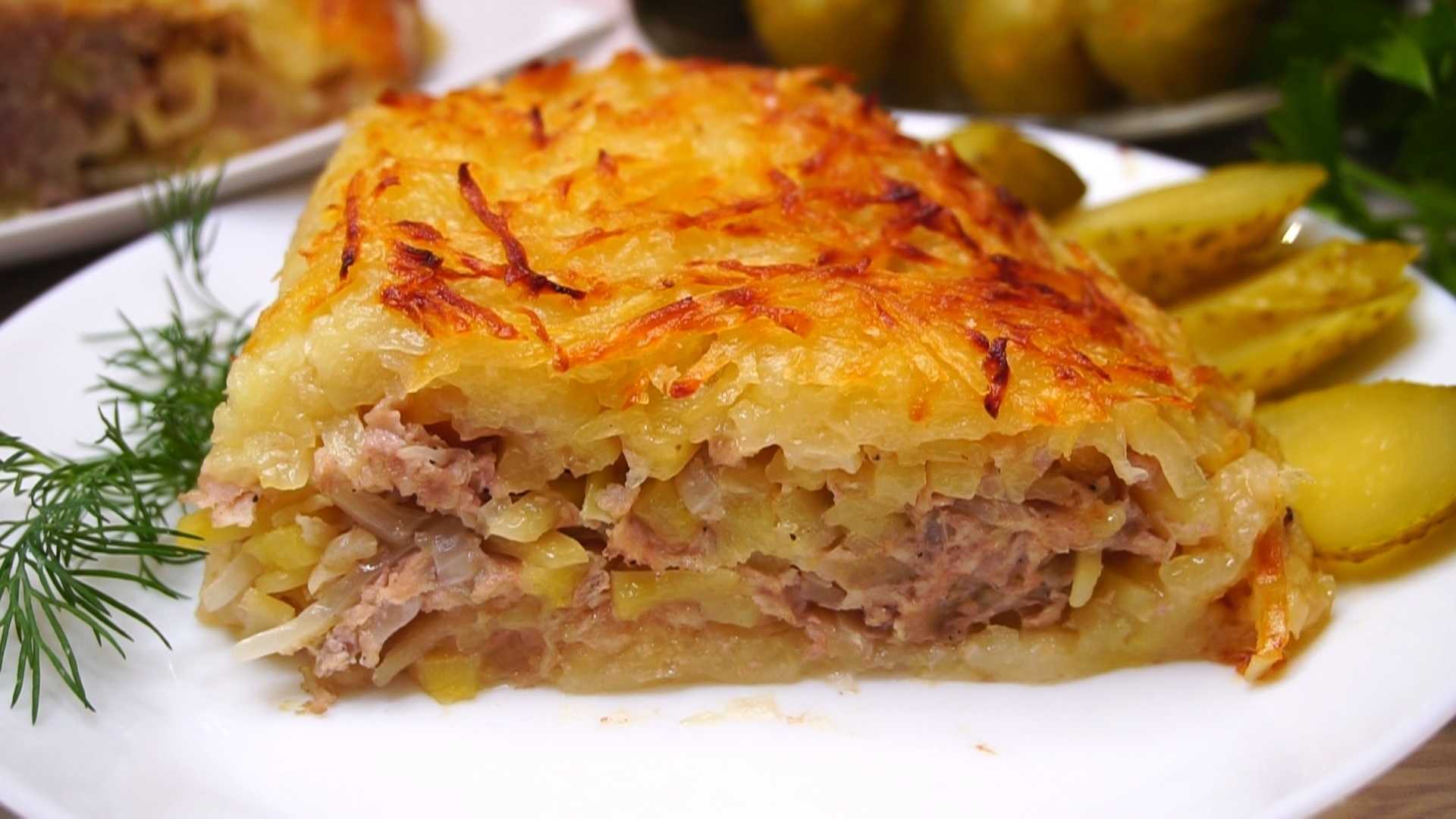 Лучшие рецепты мяса по-французски, запеченного в духовке — свинина под сыром получается удивительно сочной