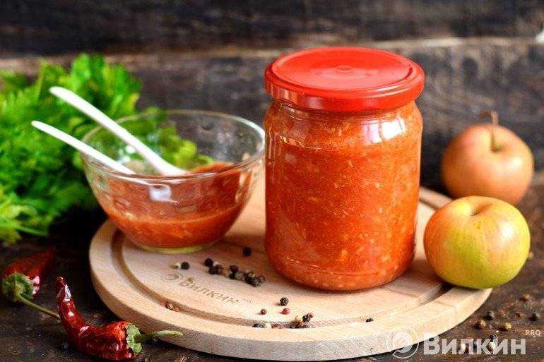 Аджика с яблоками на зиму — вкусные рецепты из помидор и перца