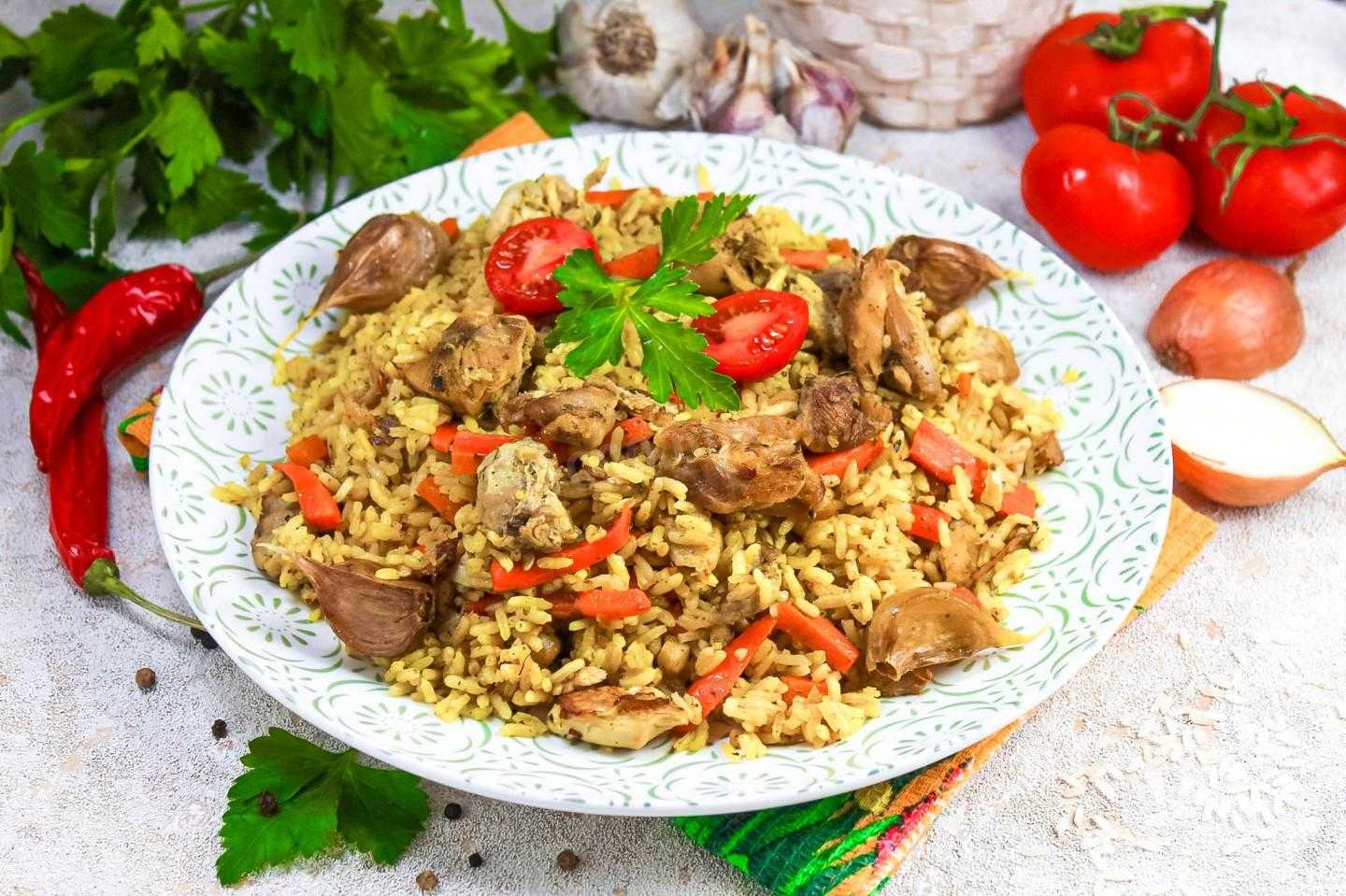 Плов по-узбекски с курицей в казане с рассыпчатым рисом — 2 вкусных рецепта с фото и видео