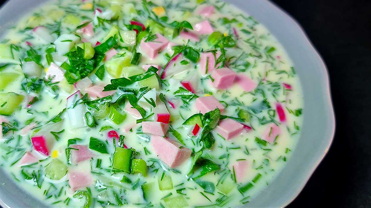 Окрошка на кефире - 8 вкусных рецептов приготовления