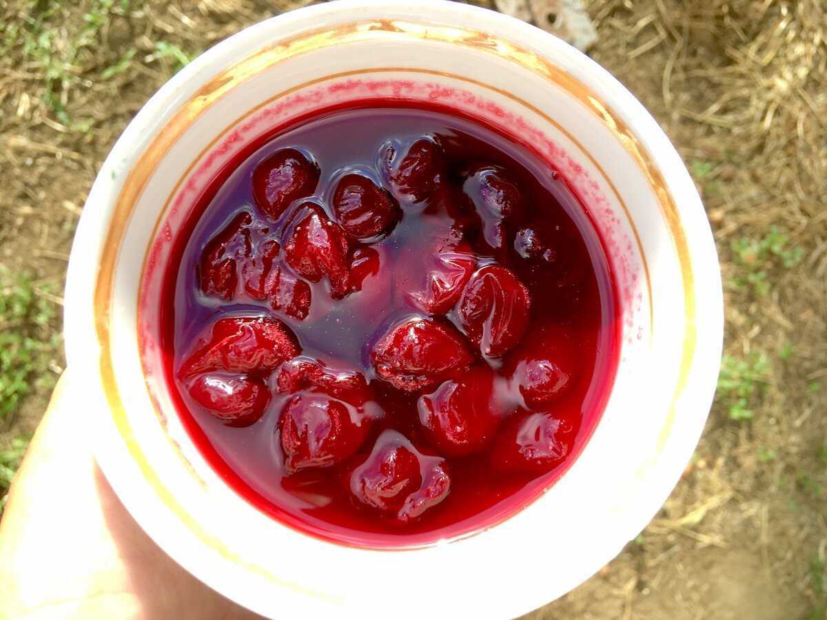 Варенье из кизила на зиму: простые рецепты