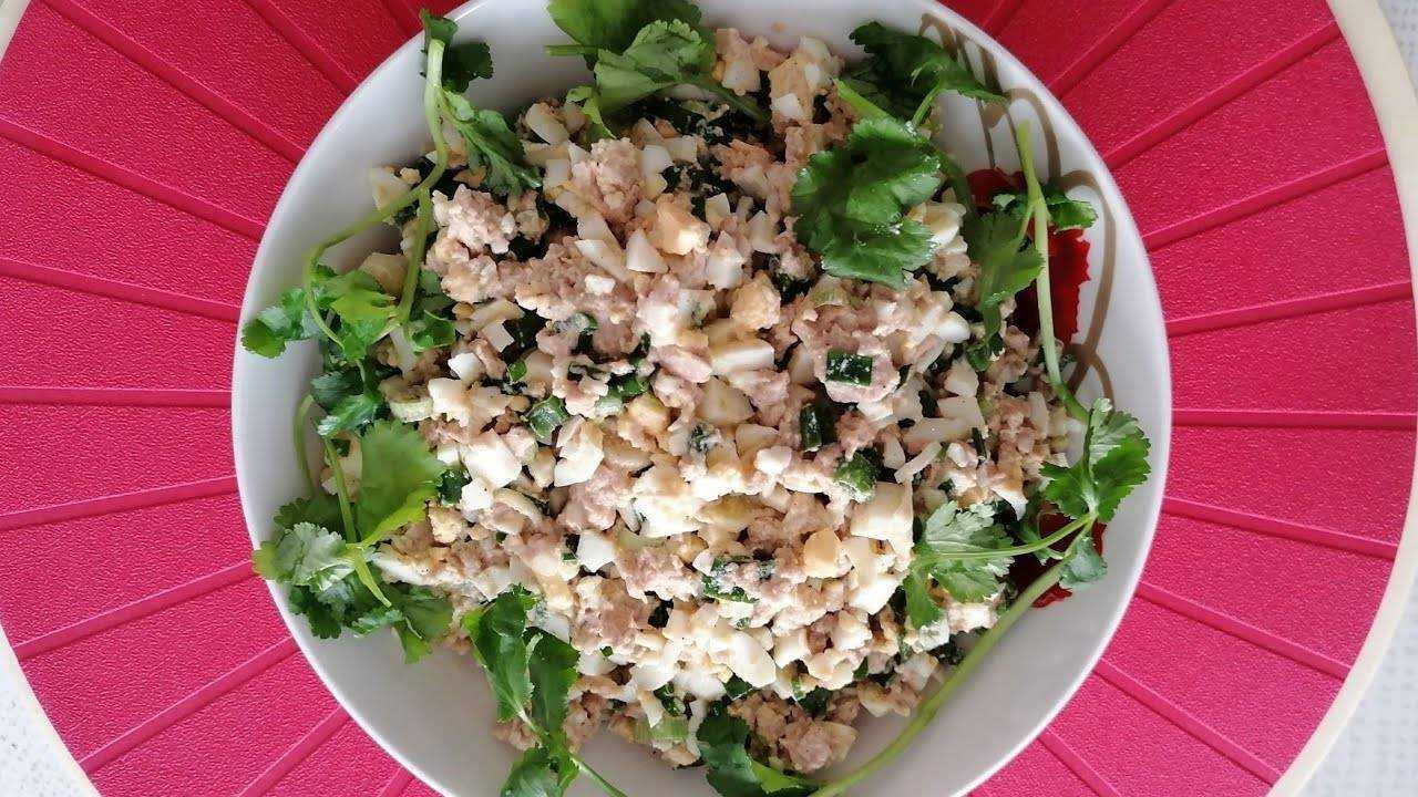 Салат из печени трески — 10 вкусных классических рецептов салата с печенью трески