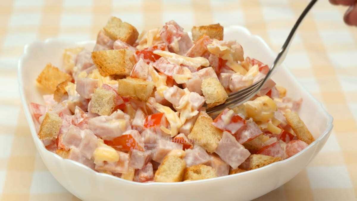 Салаты с пекинской капустой и курицей — 3 пошаговых рецепта