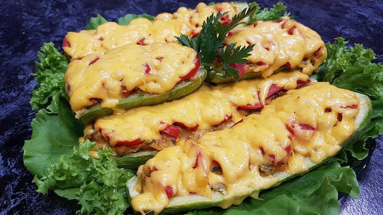 Фаршированные кабачки мясным фаршем, запечённые в духовке. быстро и вкусно!