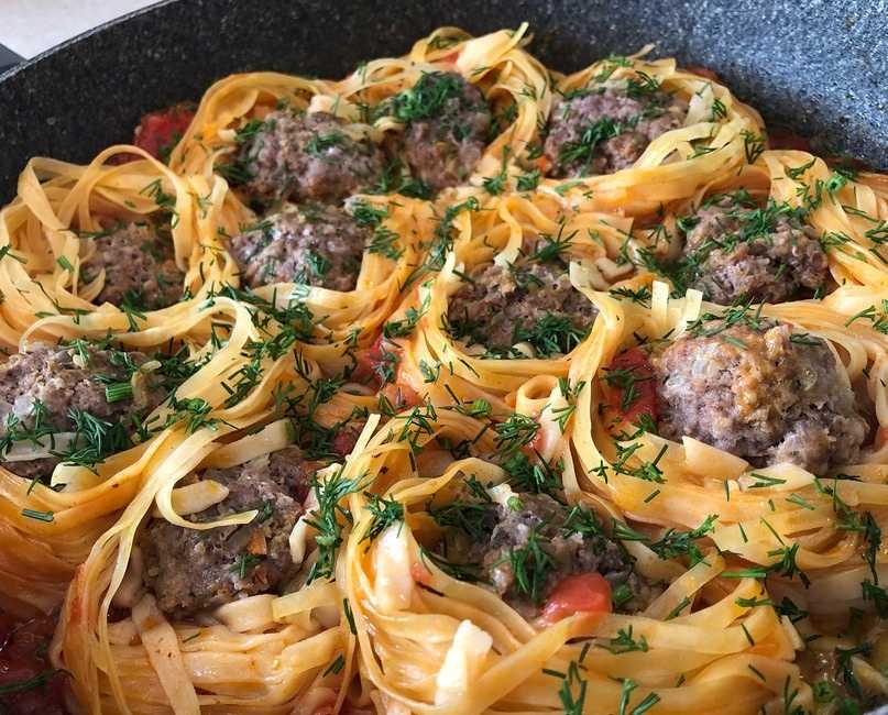 Гнезда из макарон с фаршем в духовке – 3 простых, вкусных и пошаговых рецепта с фото