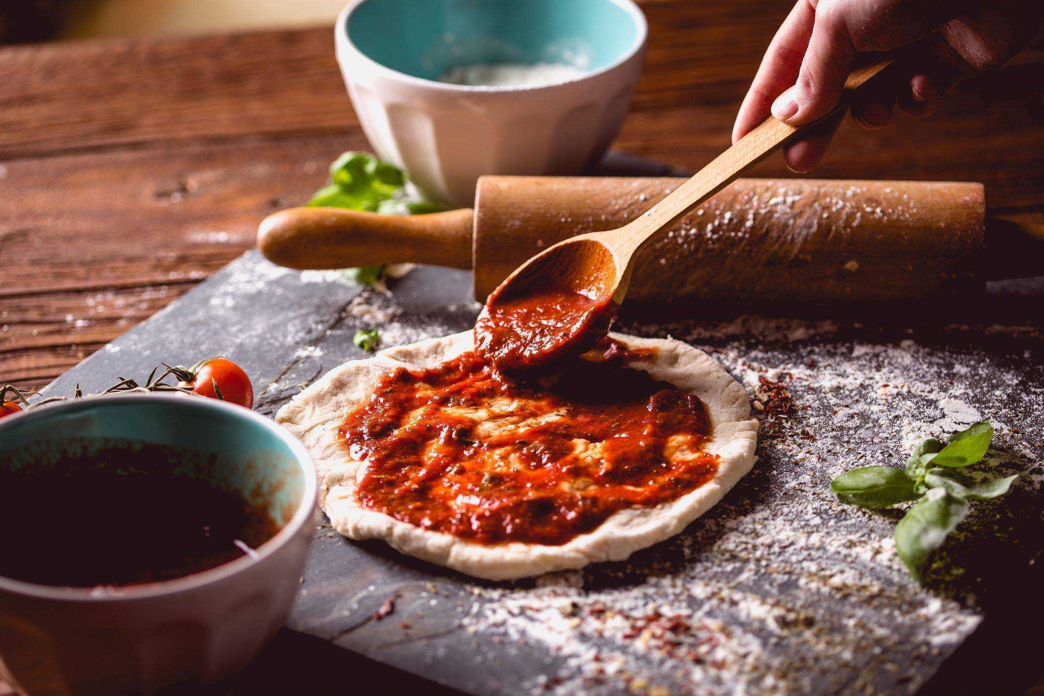 30 вкусных соусов для пиццы в домашних условиях