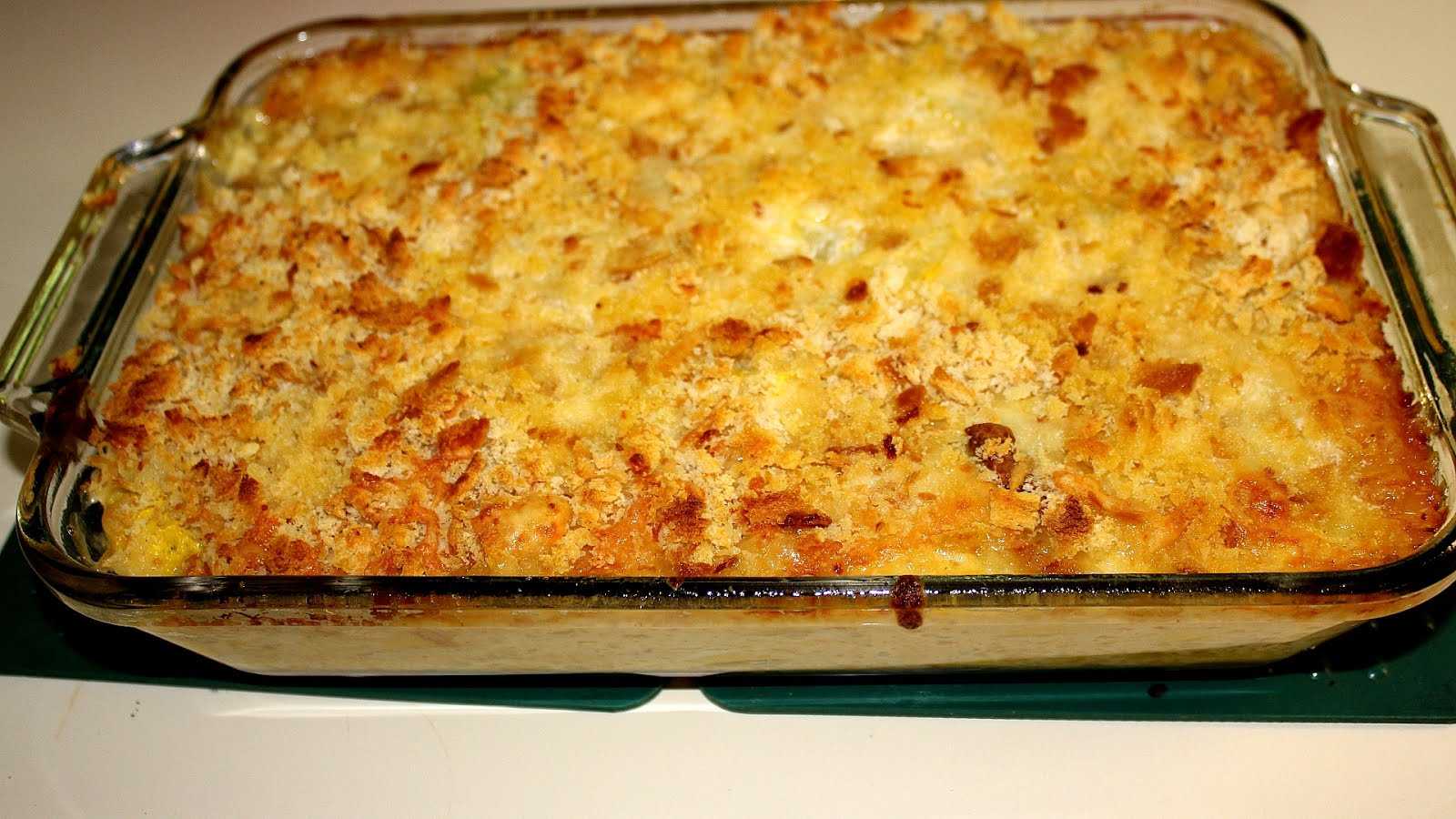 Куриные грудки с картошкой и помидорами в духовке