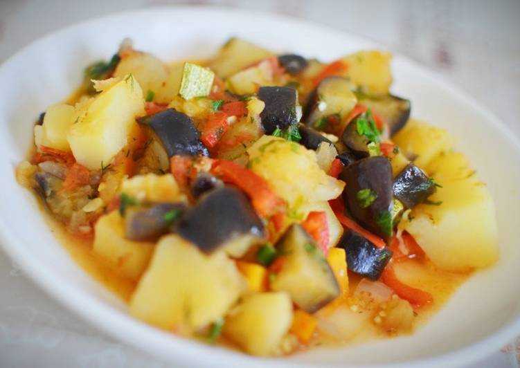 Овощное рагу с кабачками и баклажанами - рецепты для вас