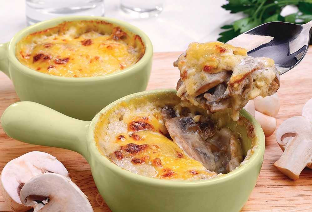 Жульен с курицей и грибами в духовке — 12 классических рецептов