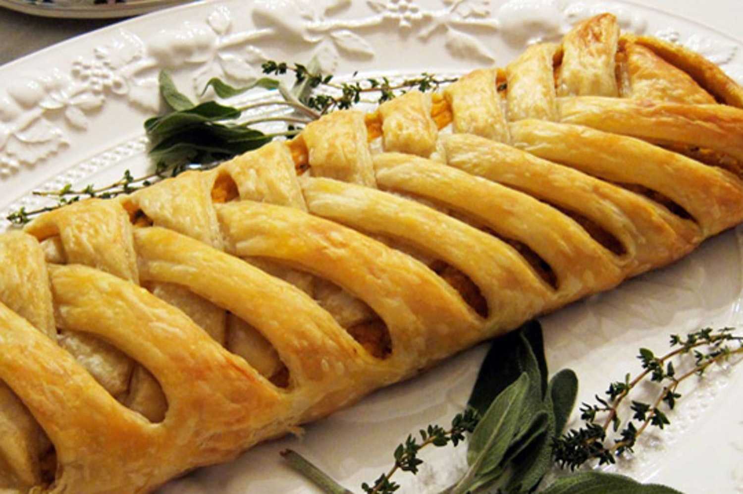 Пошаговый рецепт вкусного яблочного штруделя. штрудель с яблоками из слоеного теста рецепт с фото. постный штрудель с яблоками