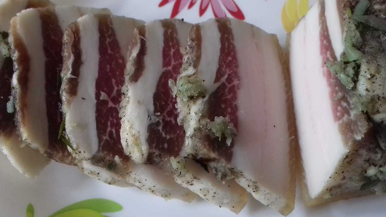 Засолка сала сухим способом в домашних условиях - вкусные и быстрые рецепты
