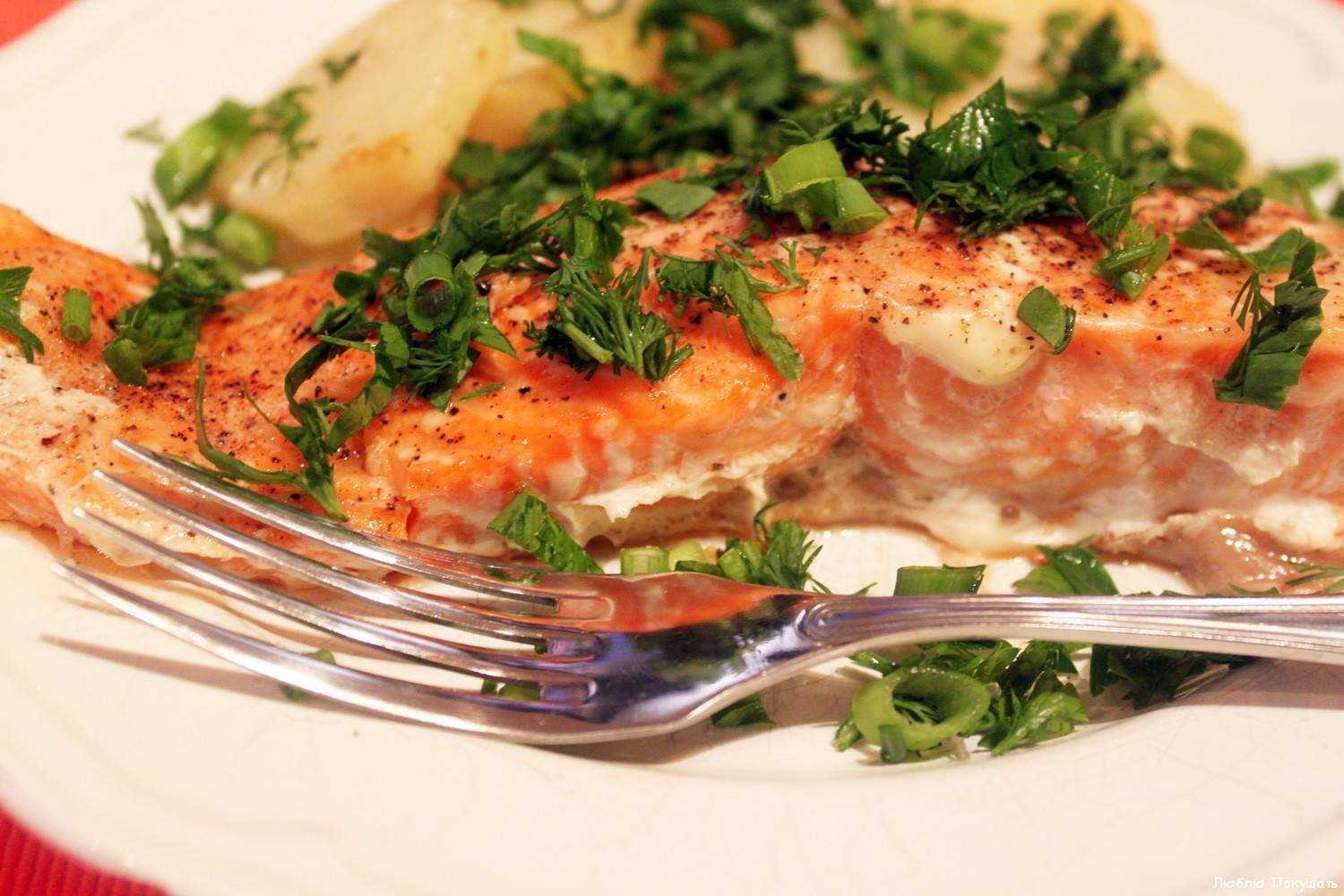 Горбуша в духовке в фольге сочная и очень вкусная