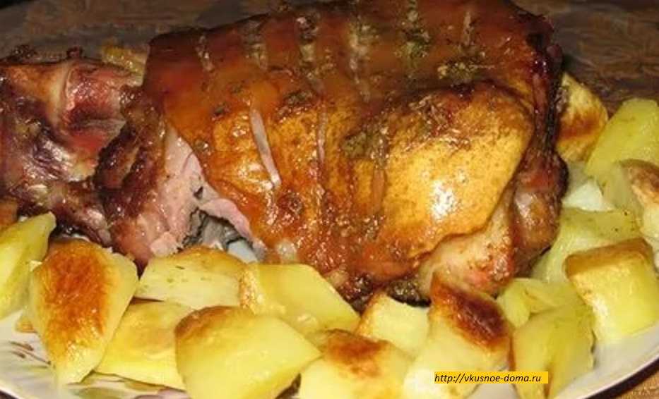 Рулька свиная запеченная в духовке с картошкой как приготовить быстро - вкусная еда