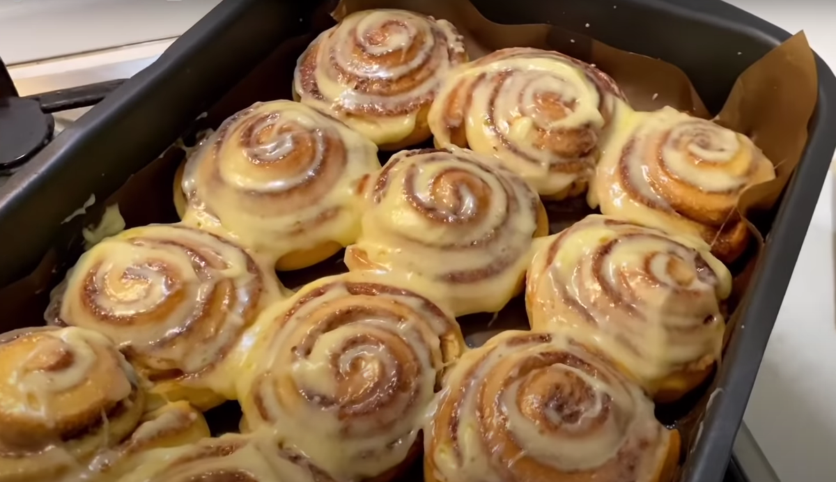 Cиннабон (cinnabon): лучшие рецепты булочек синабон в домашних условиях