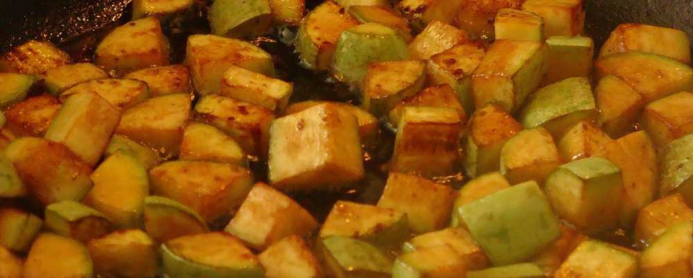 Кабачки жареные на сковороде - быстрые и вкусные рецепты приготовления кабачков