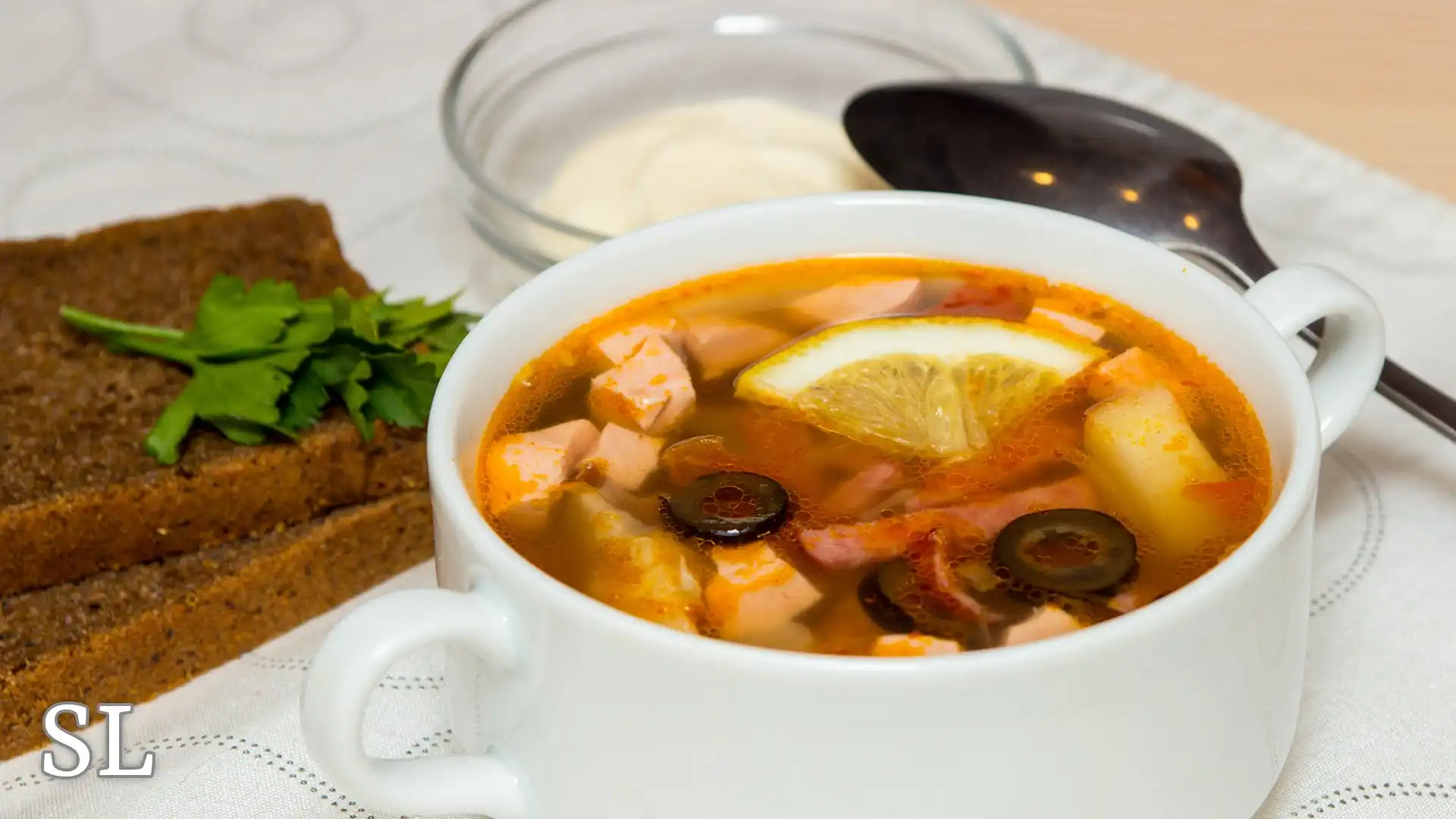 Солянка сборная мясная классический рецепт с фото. 5 лучших способов приготовления в домашних условиях