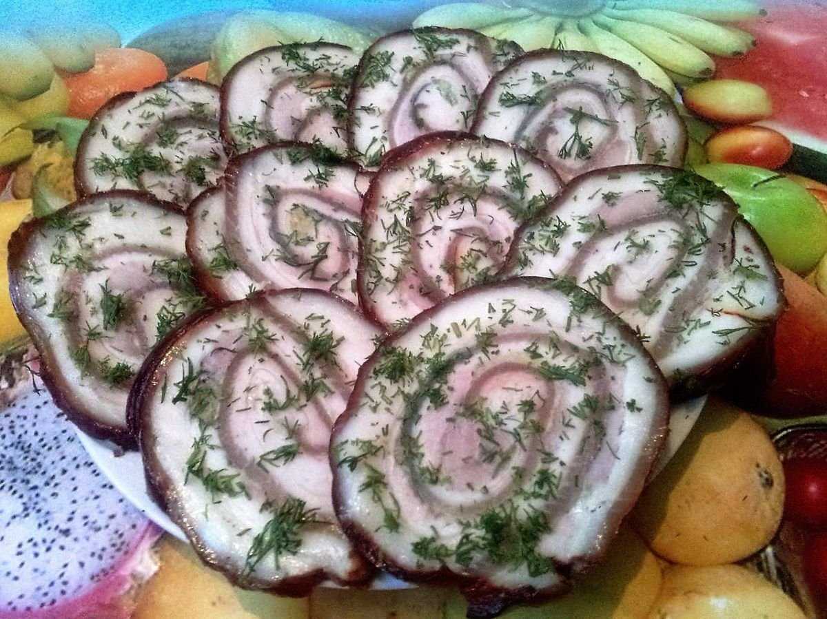 Рулет из сала – 6 рецептов приготовления сытной закуски