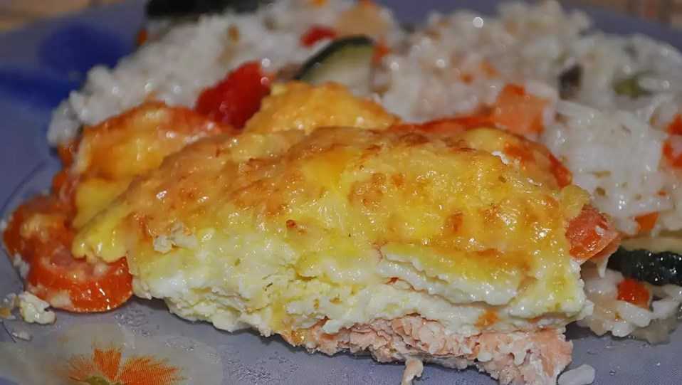 Как вкусно запечь горбушу в духовке: простые рецепты сочной горбуши, запеченной в духовке в фольге и рукаве пошагово с фото и видео инструкциями. сколько времени запекать горбушу, чтобы она не была сухая?