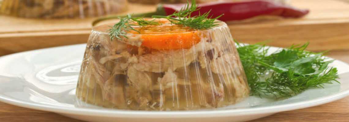 Холодец из курицы и свинины без желатина - 8 пошаговых фото в рецепте