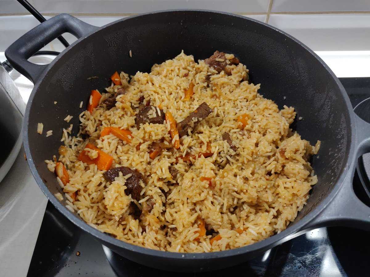 Плов со свининой на сковородке - простые рецепты - женский сайт