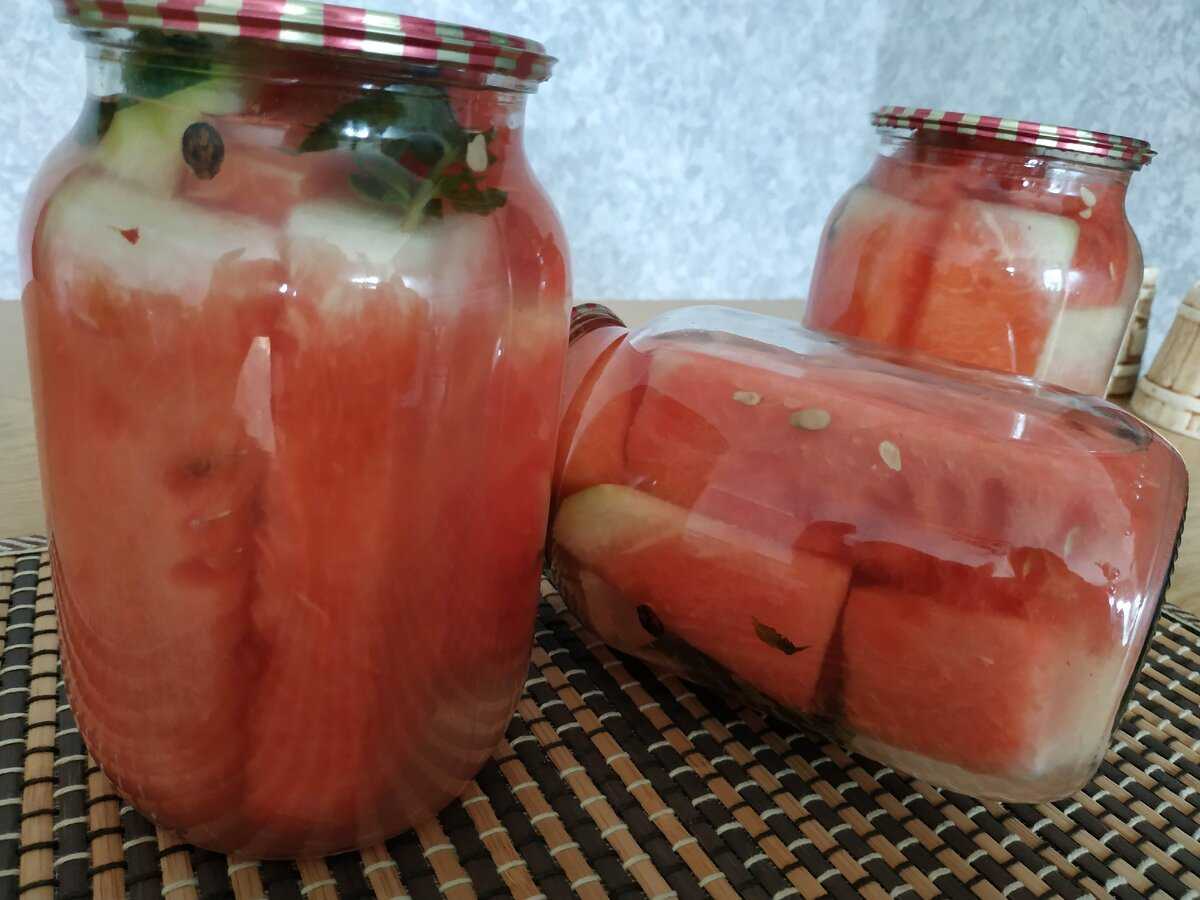 Соленые арбузы в банках на зиму (ну очень вкусные рецепты)