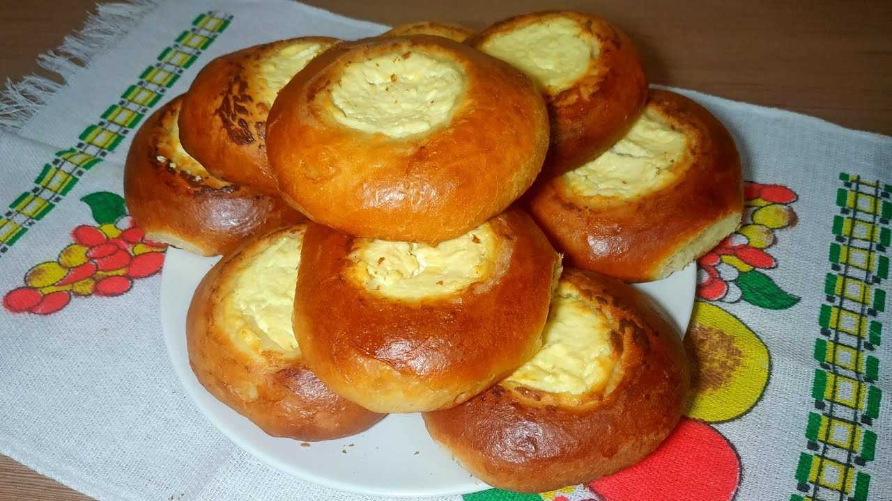 Дрожжевые булочки с творогом пошаговый рецепт