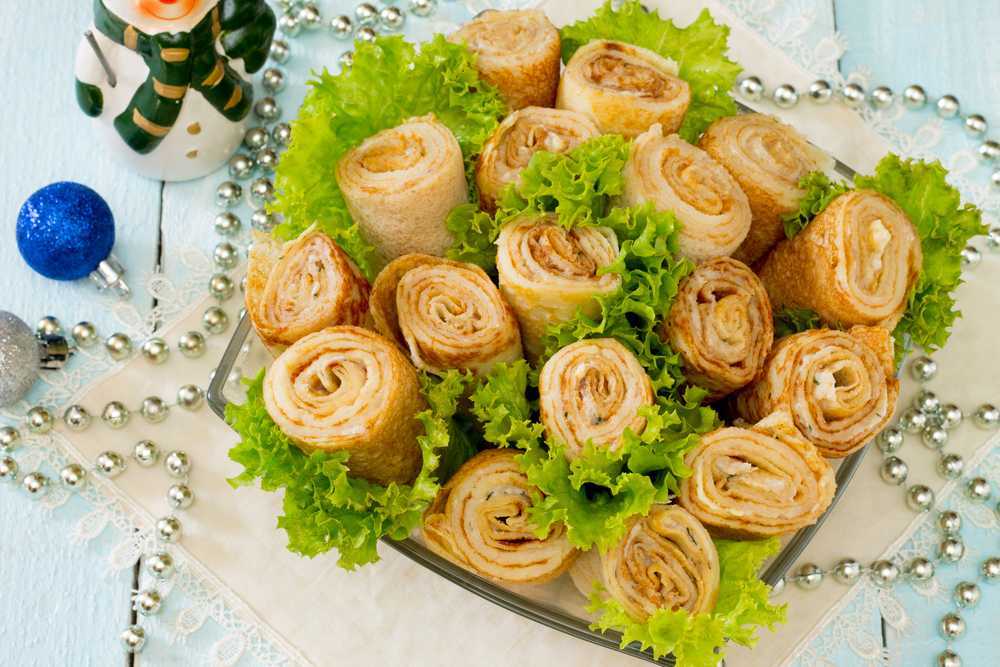 Блинные рулетики с начинкой - 7 вкусных рецептов на праздничный стол