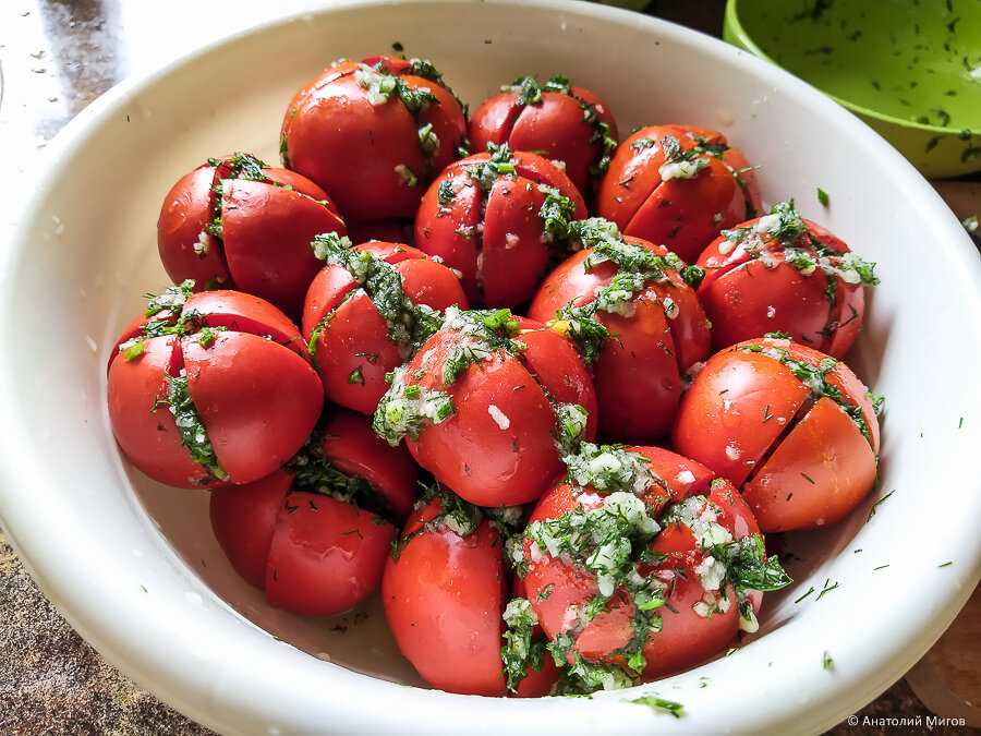 Помидоры по-грузински на зиму: самые вкусные рецепты быстрого приготовления с фото