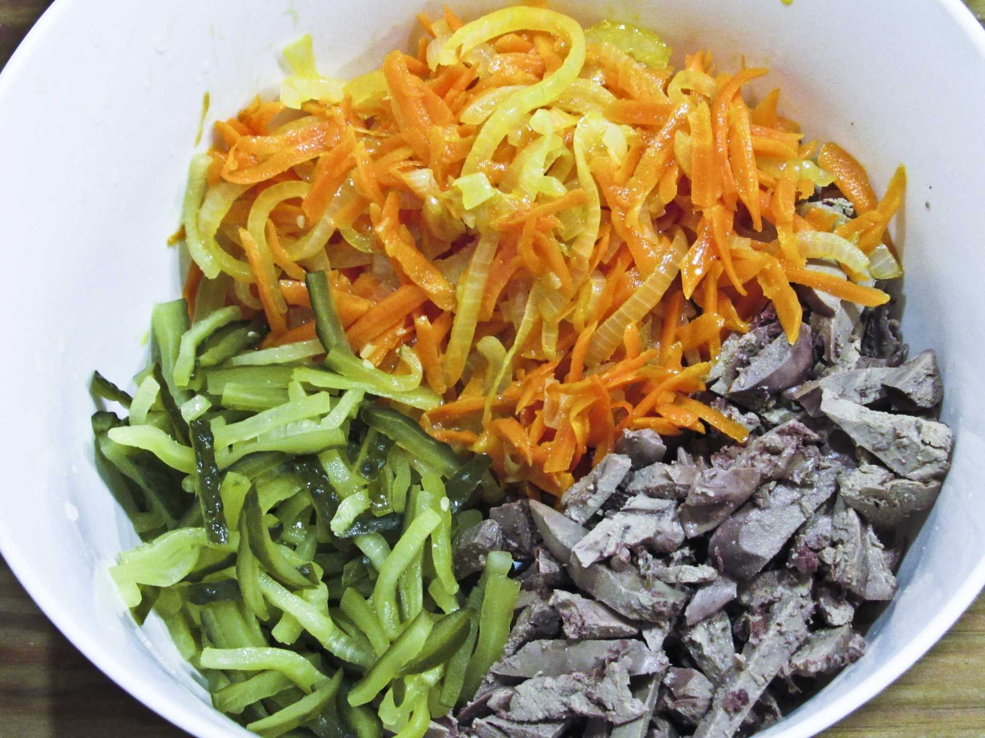 Салат обжорка с печенью – для любителей вкусненького